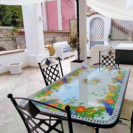Ravello Vingius Suite Екстериор снимка
