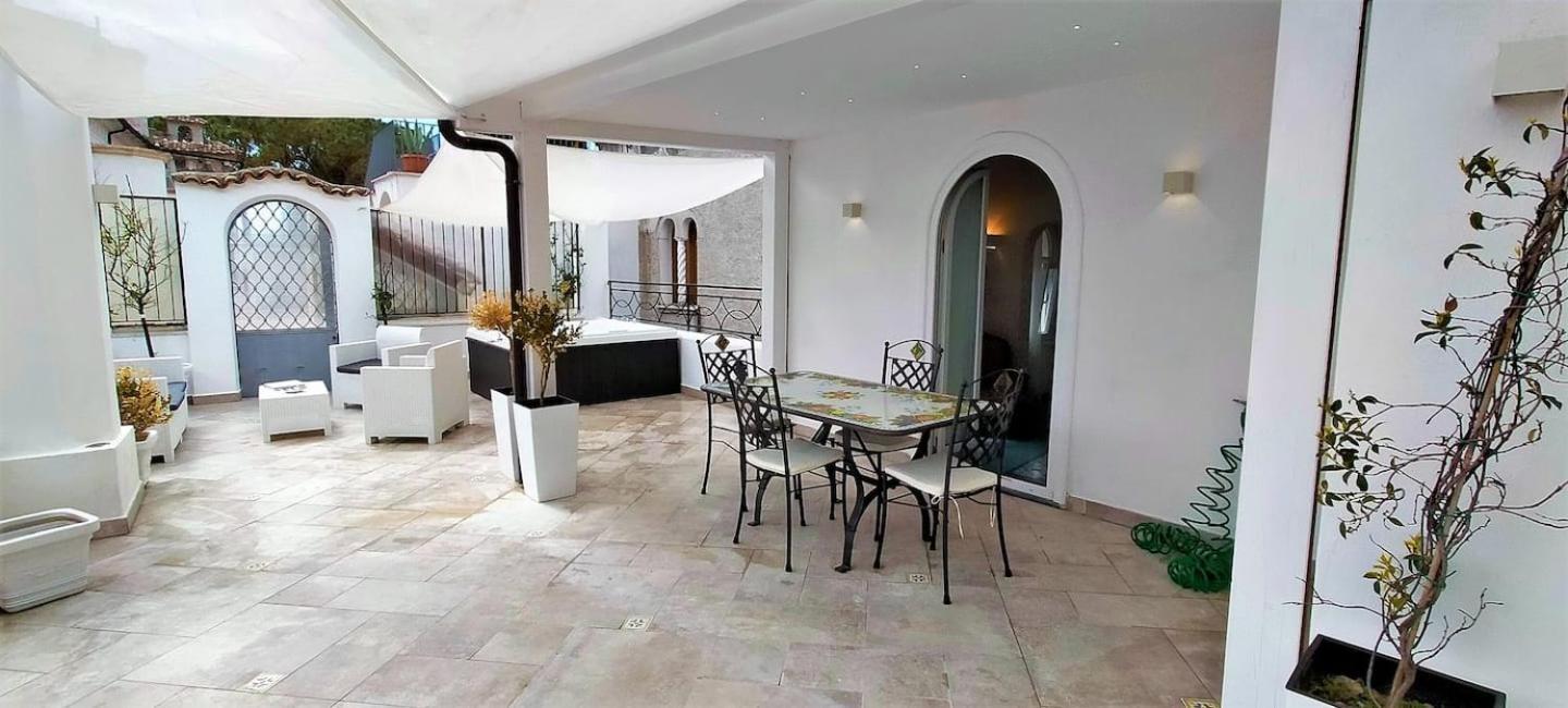 Ravello Vingius Suite Екстериор снимка